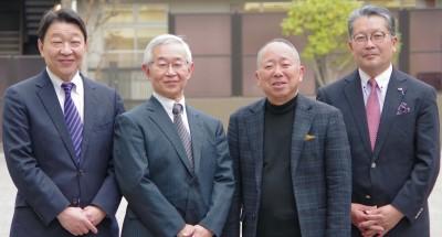 開発主要メンバー／当社の中山と元株式会社ツムラの3名.jpg